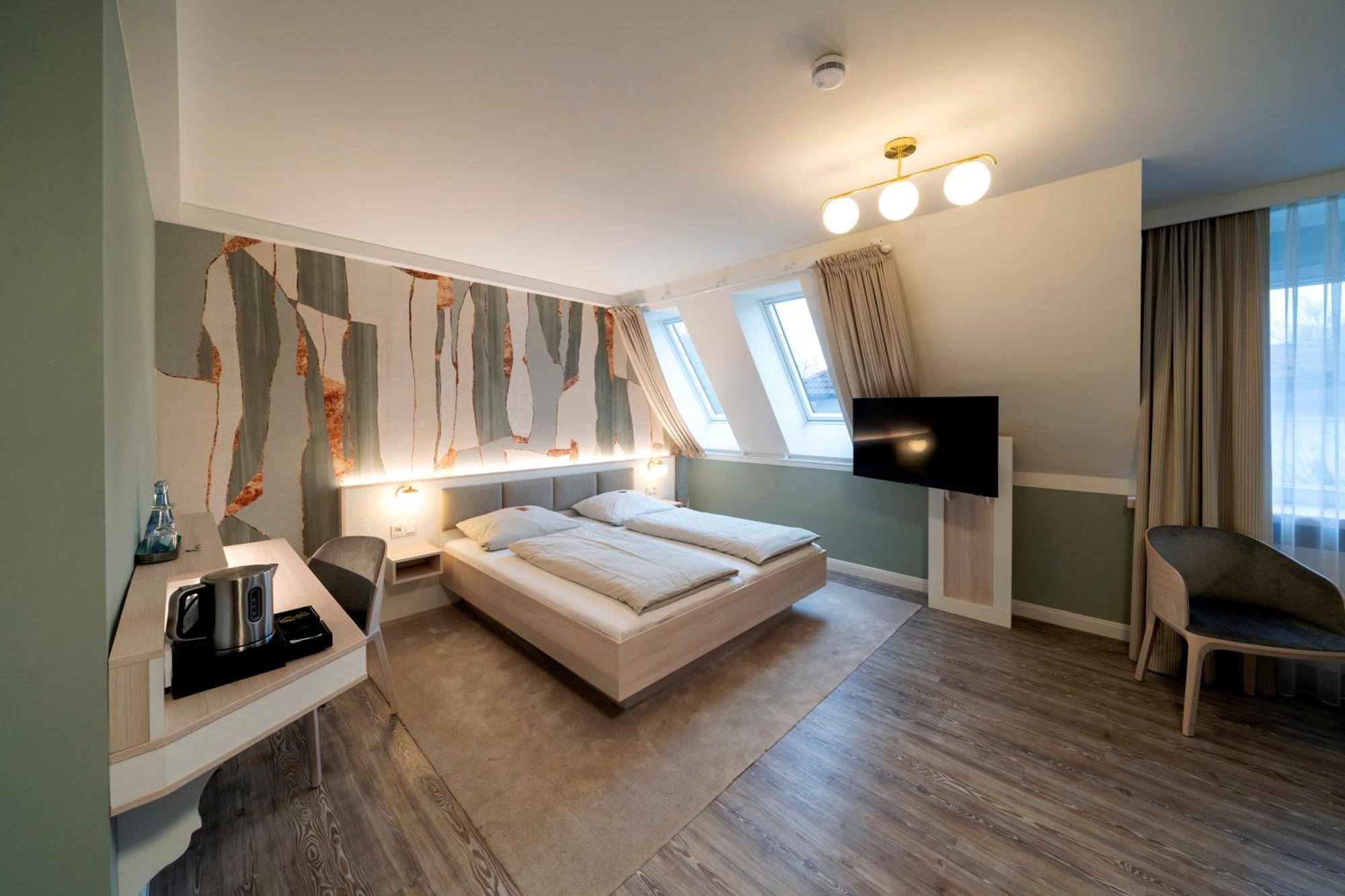 Hotel Gasthaus Zur Linde Seevetal Exteriör bild